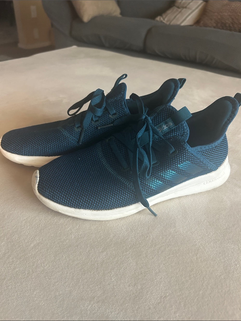 adidas Woman’s Navy Knit Sneakers with White Sole
